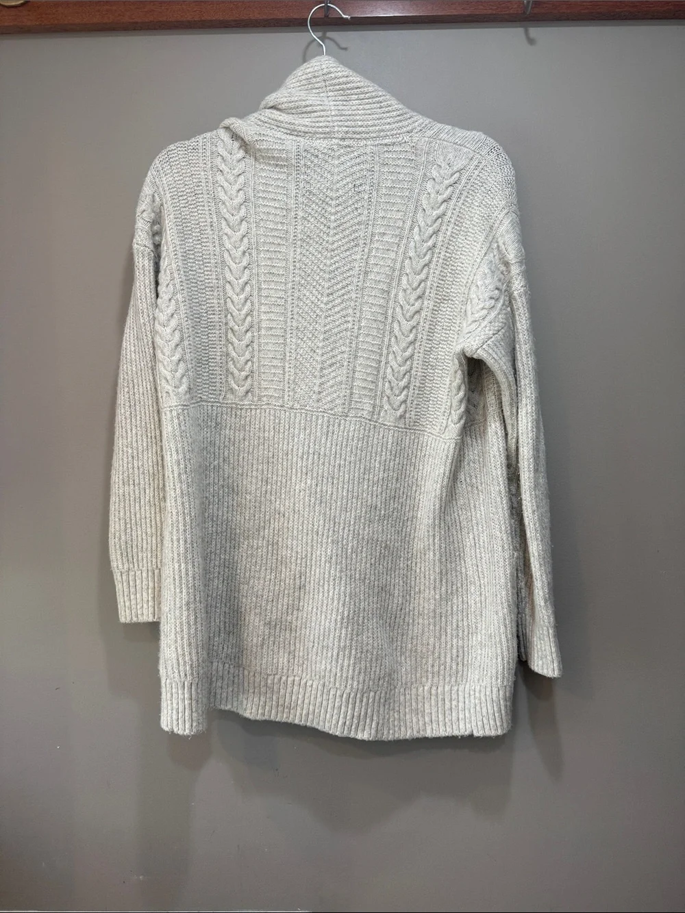 Abercrombie Women's Collar Cable-Trim Open Cardigan - Cream